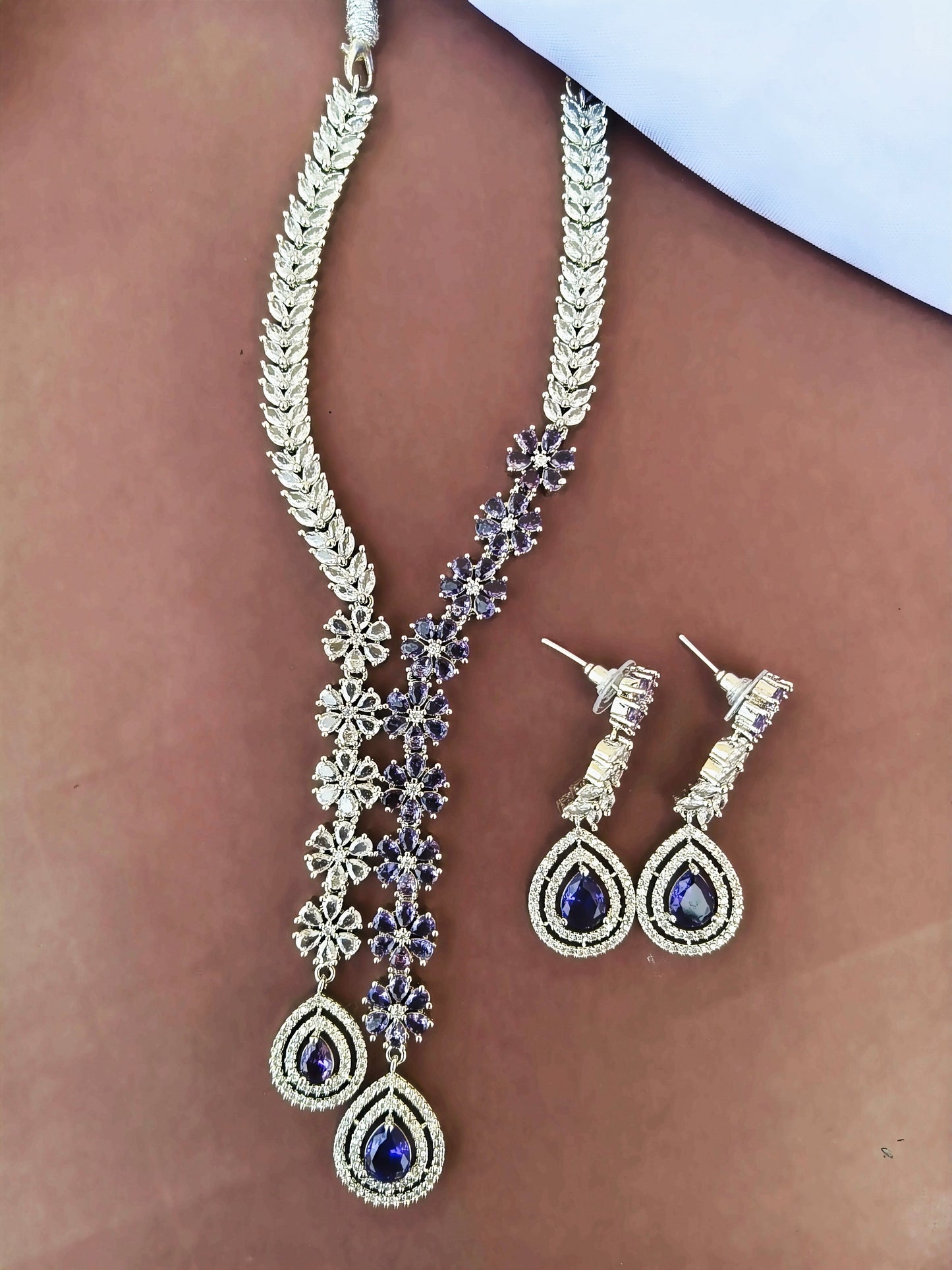 Lavender Love Zirconia Necklace set