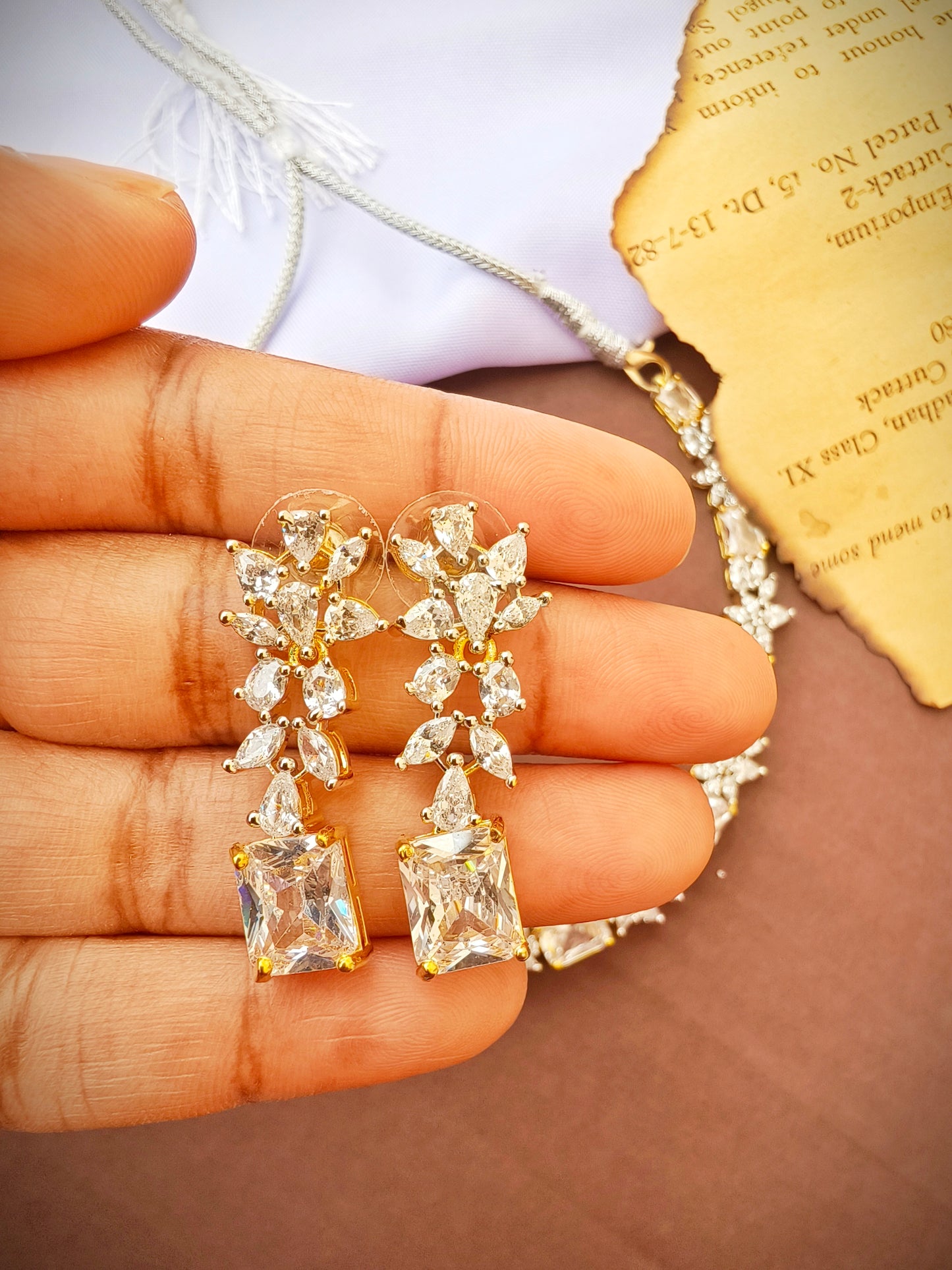 Golden Galaxy Zirconia Necklace set