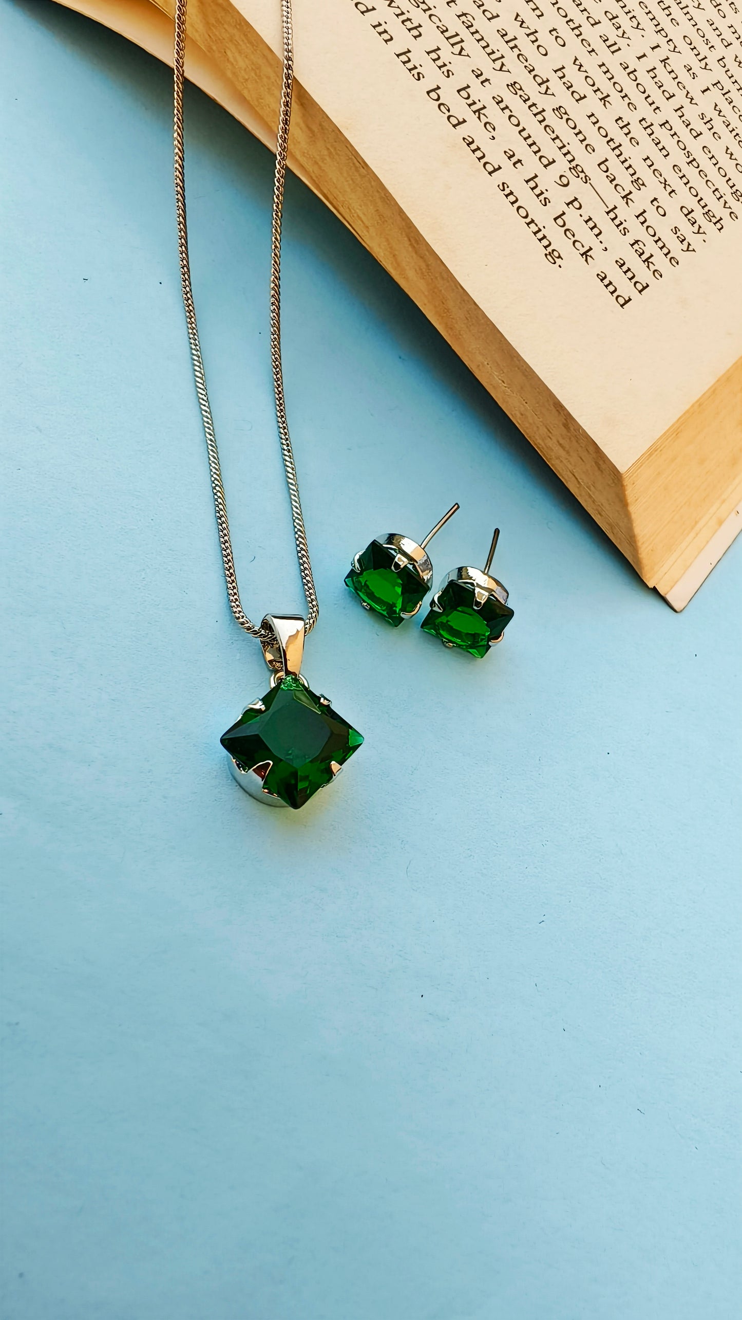 Green Rama Zirconia Necklace set