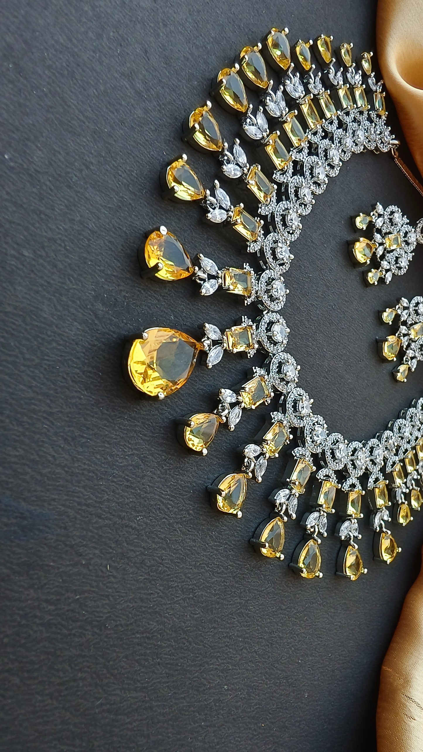 Yellow Menka Zirconia Necklace Set