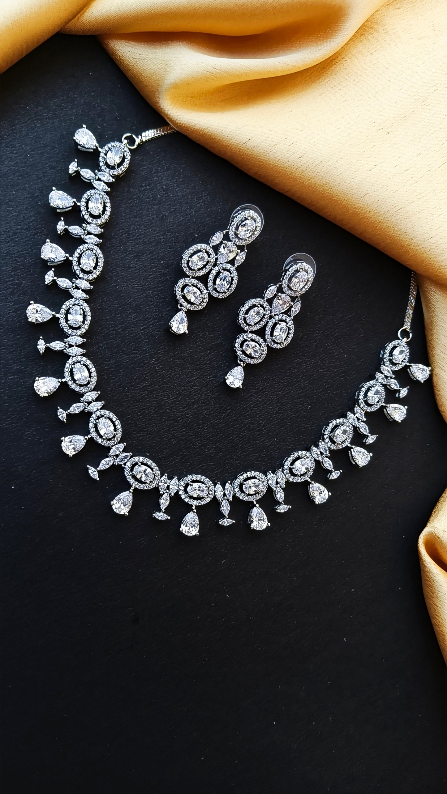 Silver Rosy Zirconia Necklace Set