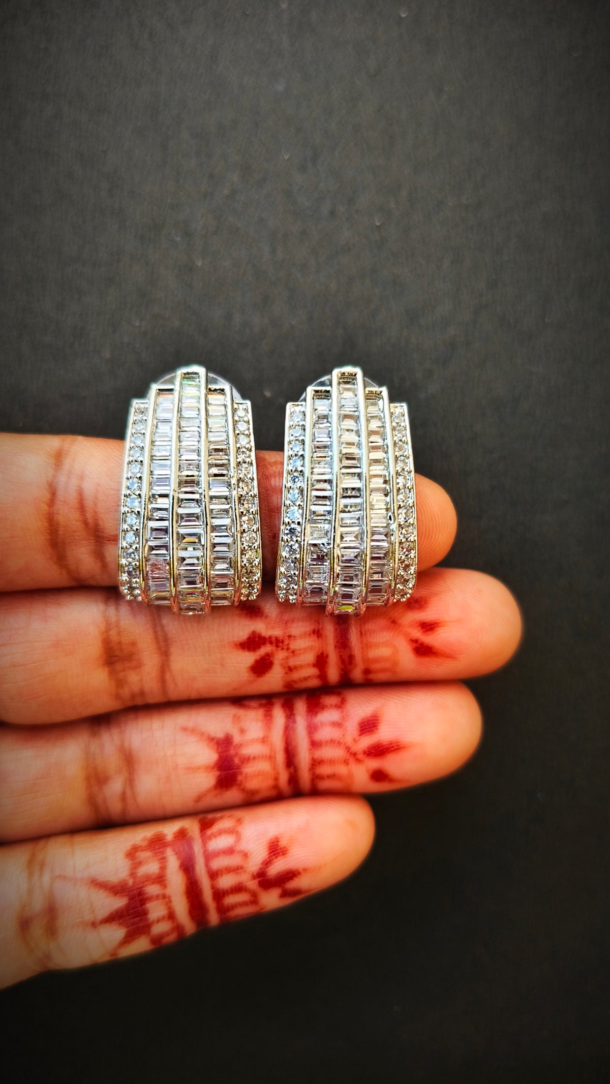 Rupsa Zirconia Studs