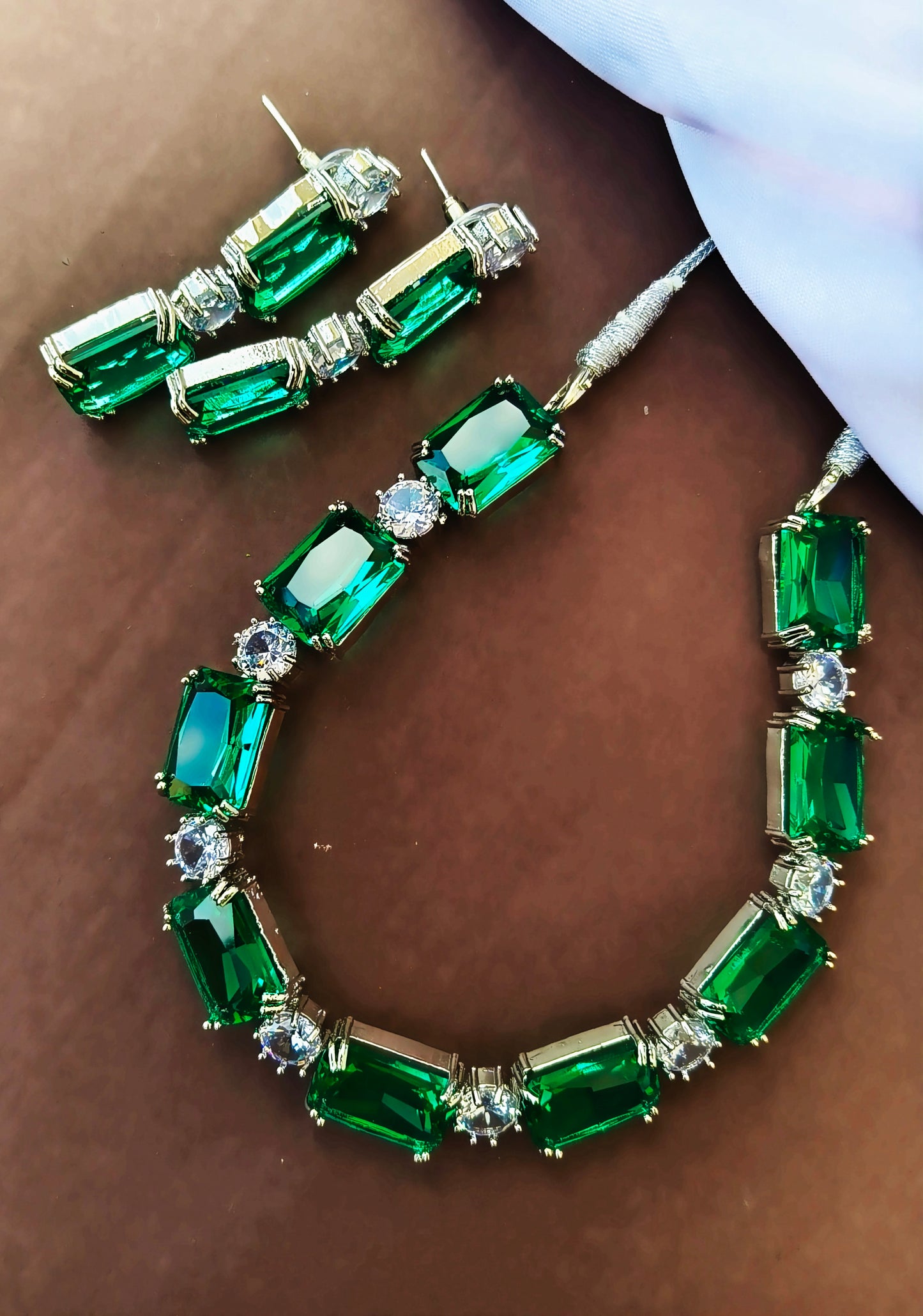 Green Glamorous Zirconia Necklace Set