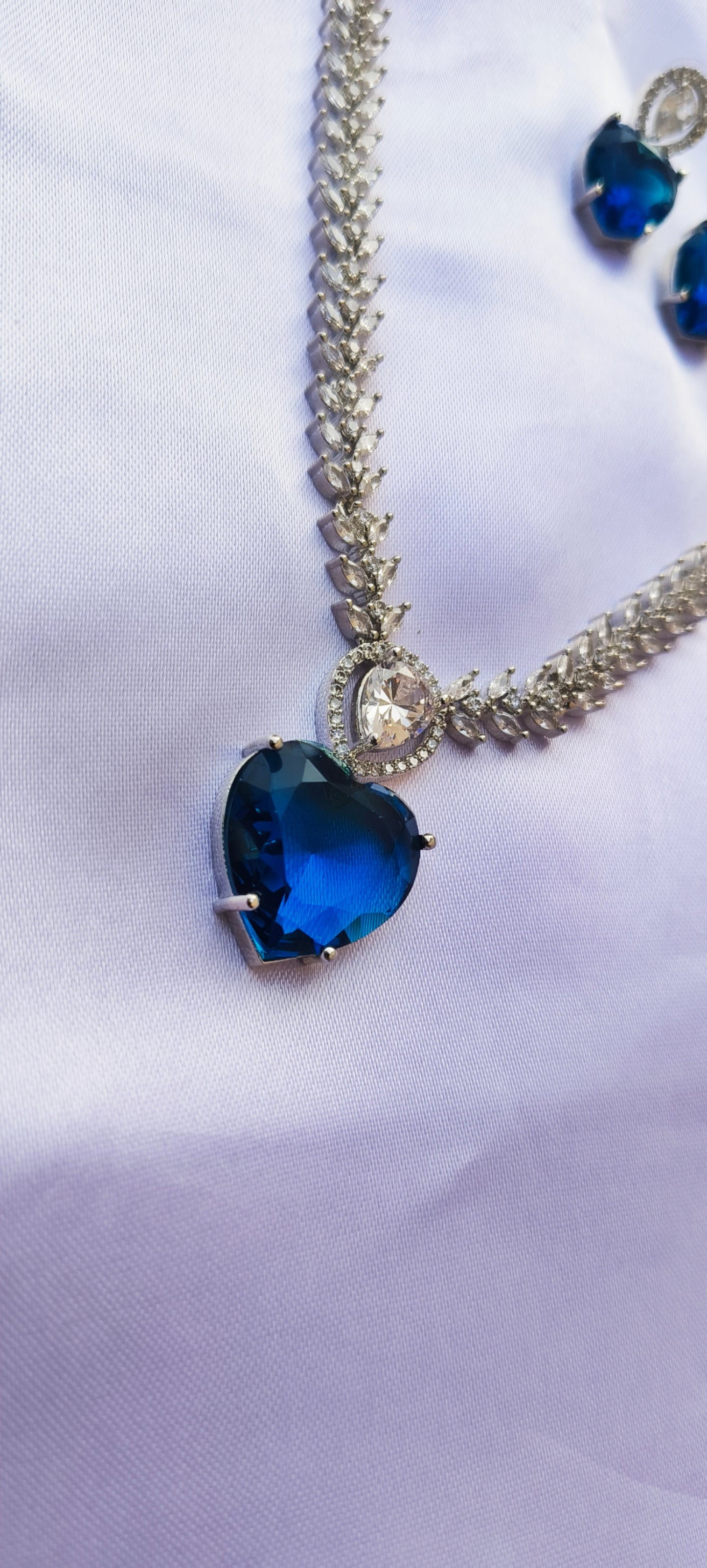Blue Mahira Zirconia Necklace set
