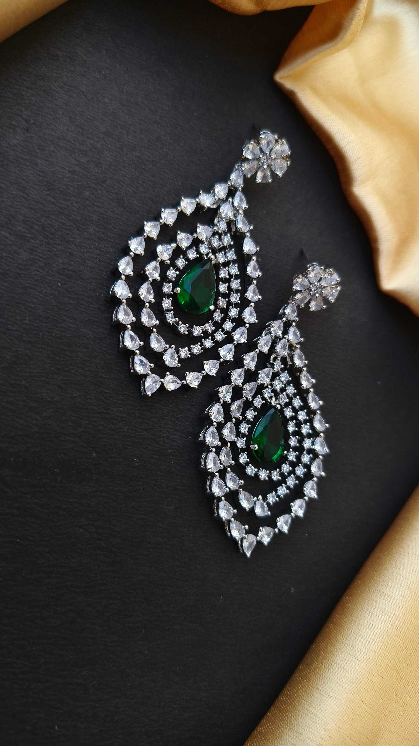 Emerald Green Neerja Zirconia Dangler