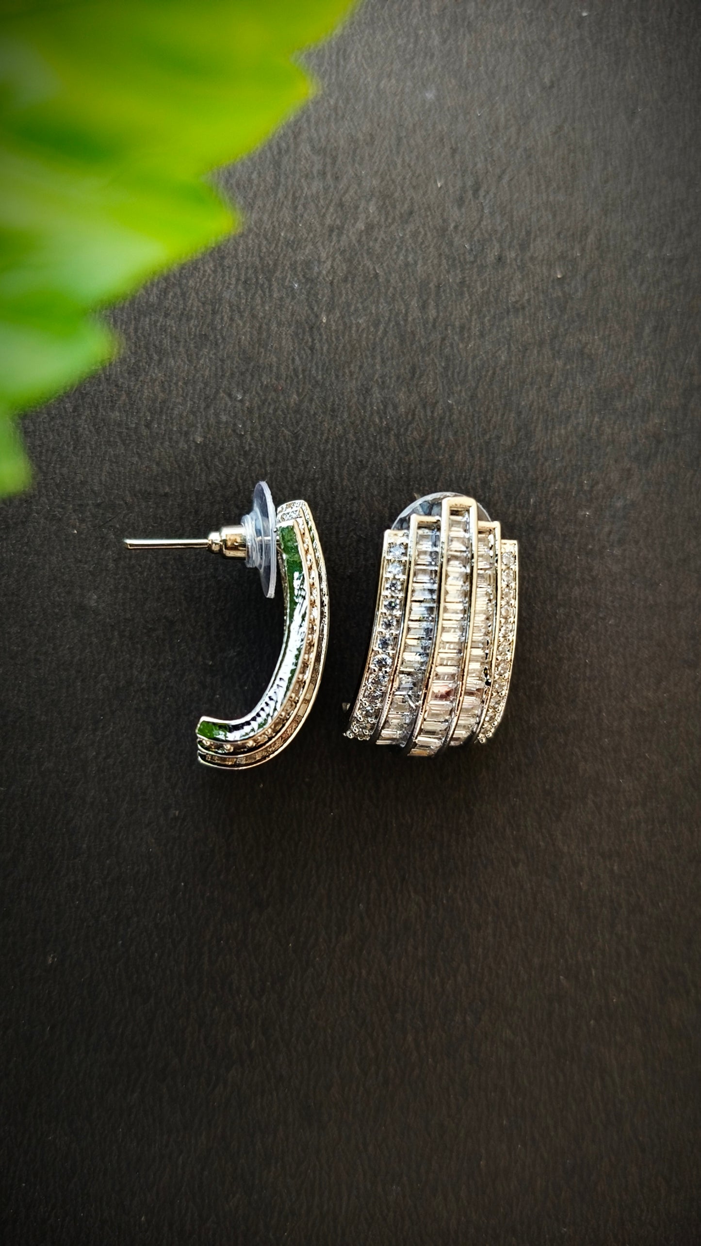 Rupsa Zirconia Studs